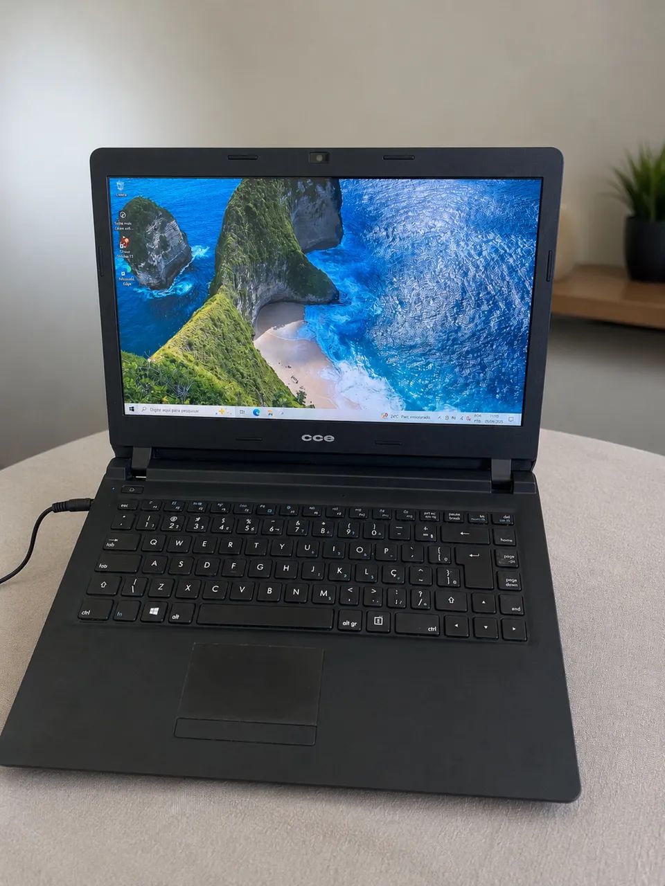 Notebook CCE Ultra Thin -Estudos e planilhas -WINDOWS 