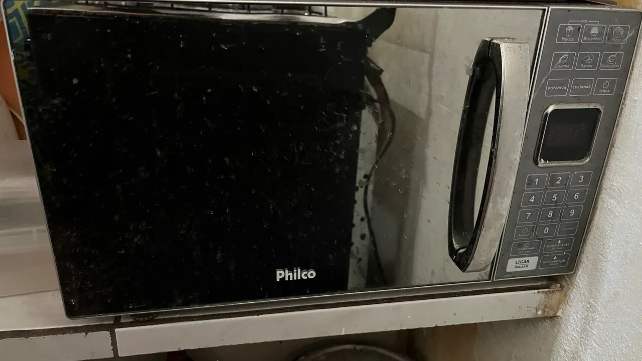 Microondas com defeito 