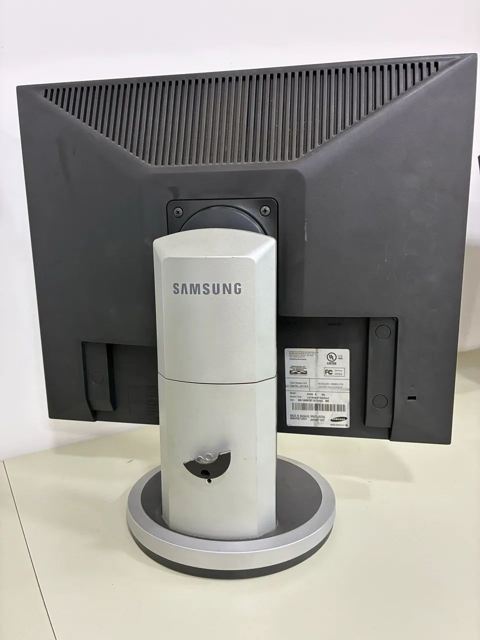 Monitor Samsung SyncMaster 940B (19 polegadas) - Foto 2