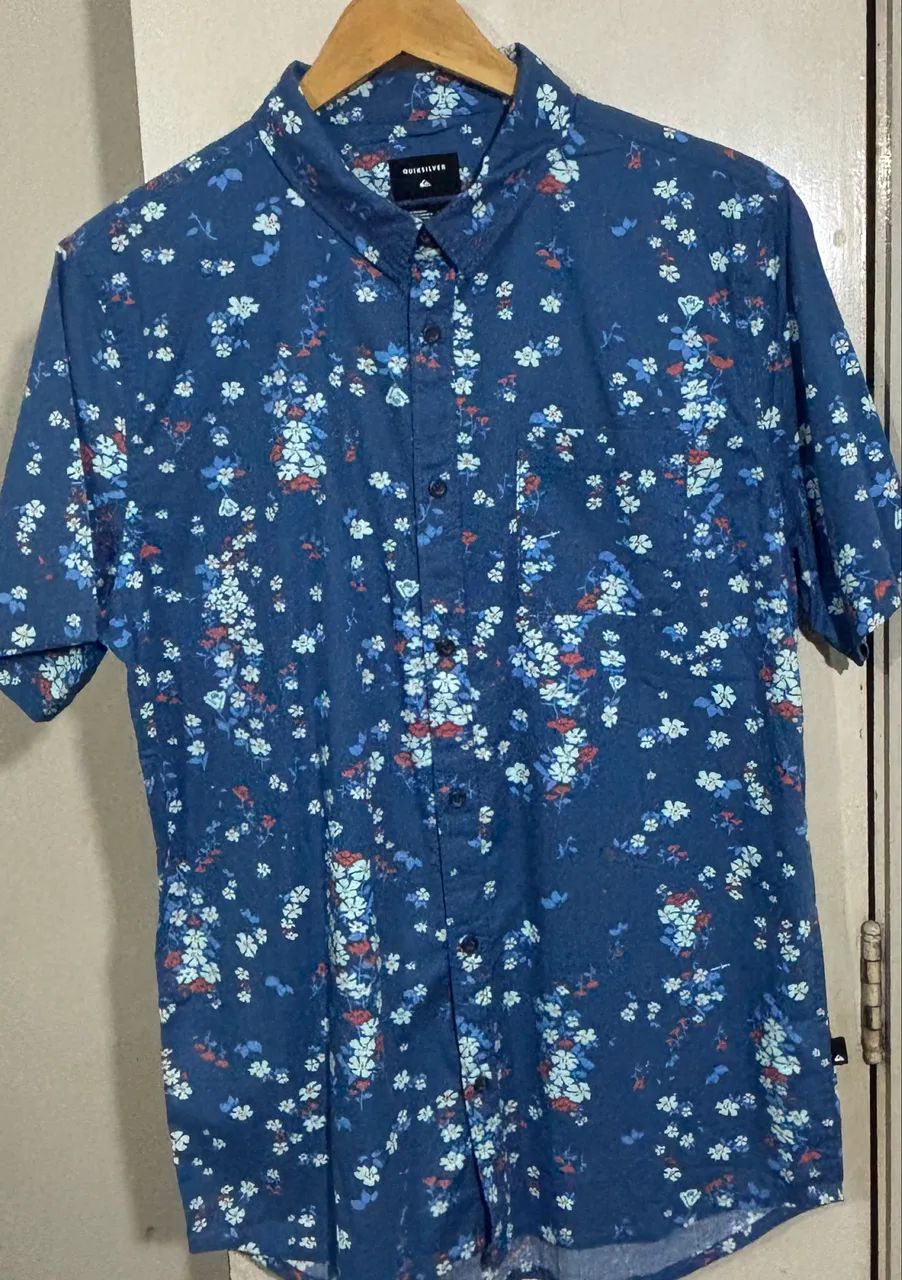 camisa Quiksilver nova importada - Foto 2
