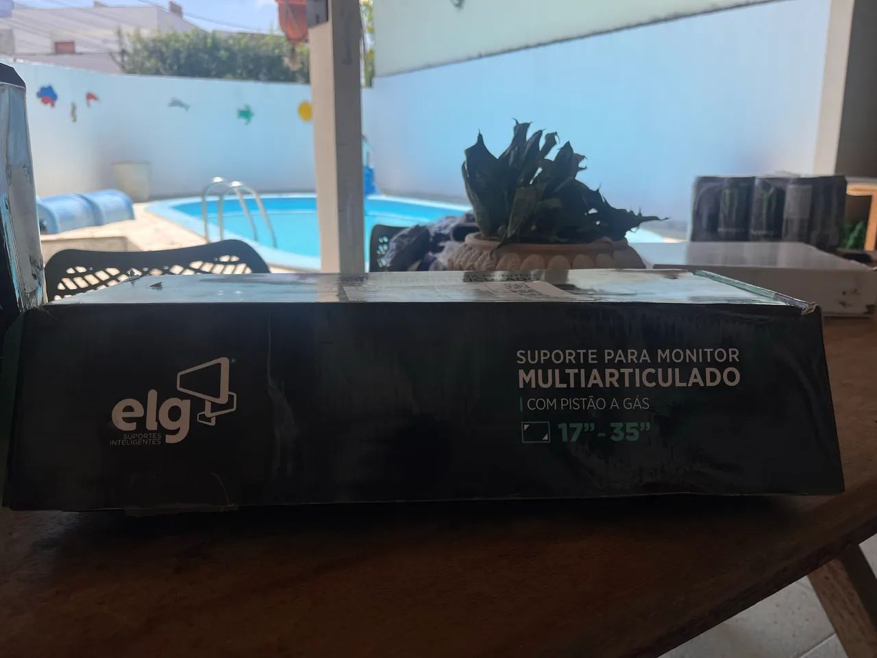 Suporte para monitor multiarticulado 