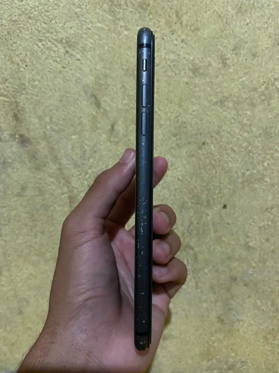 iPhone 8 Plus - 64GB - Foto 2