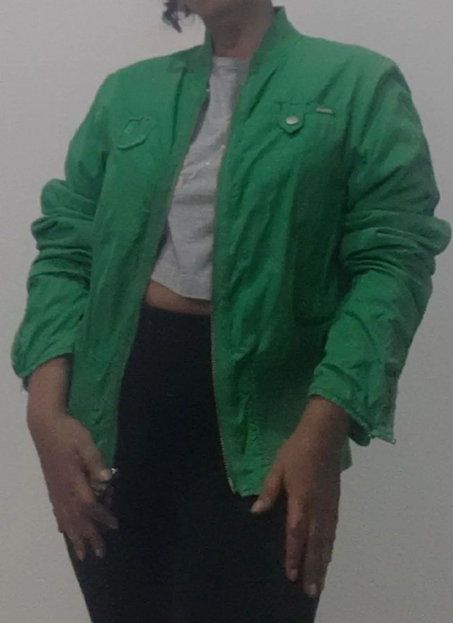 jaqueta bomber verde tamanho 38 billabong - Foto 3