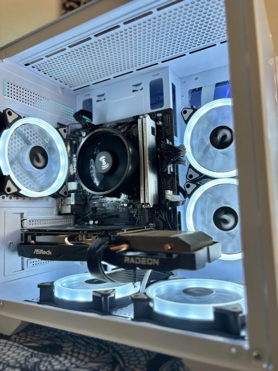 Pc gamer Ryzen 5 RX 6600 pronto pra jogar 