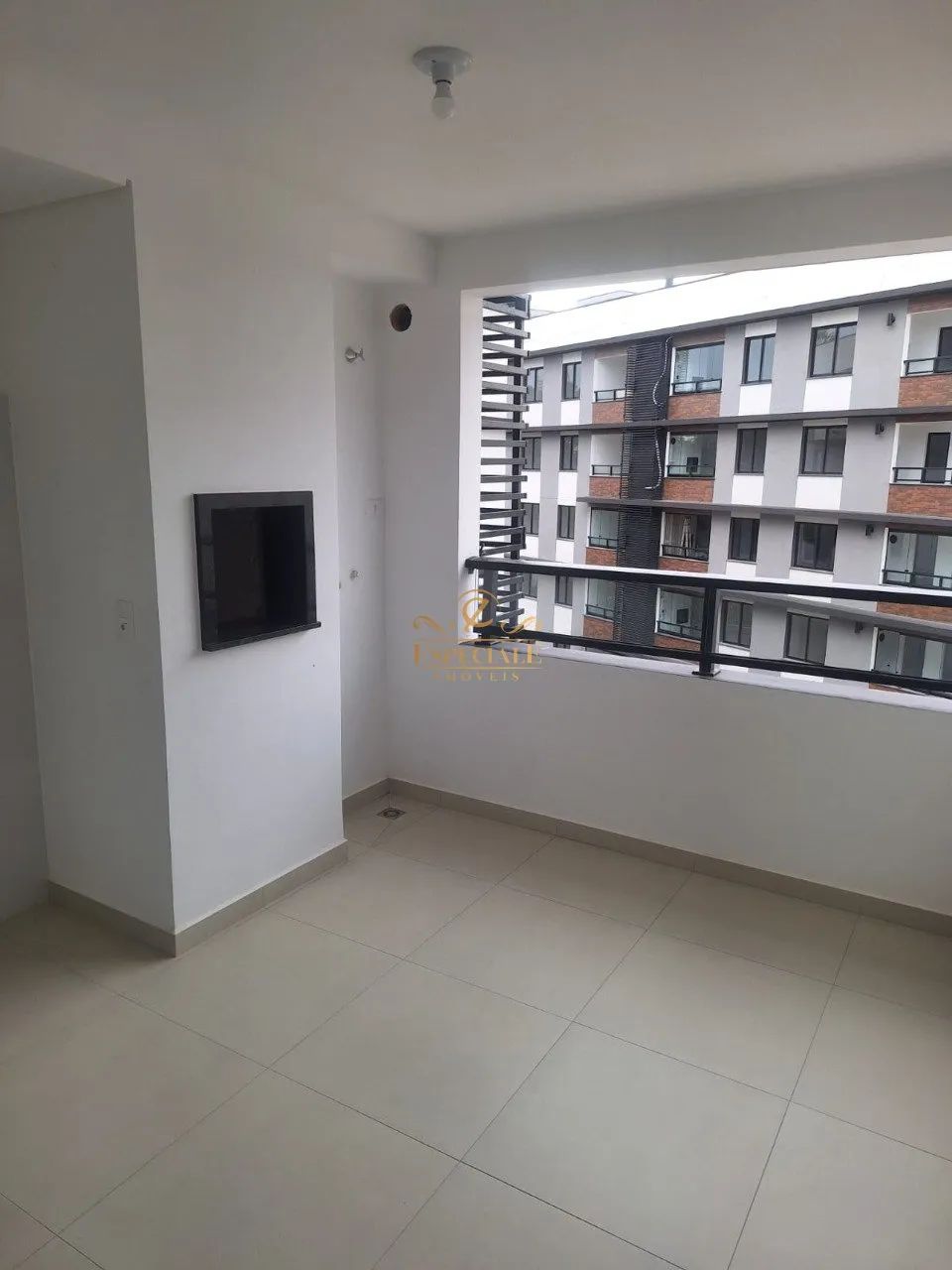 APARTAMENTO DE 2 QUARTOS - Foto 4