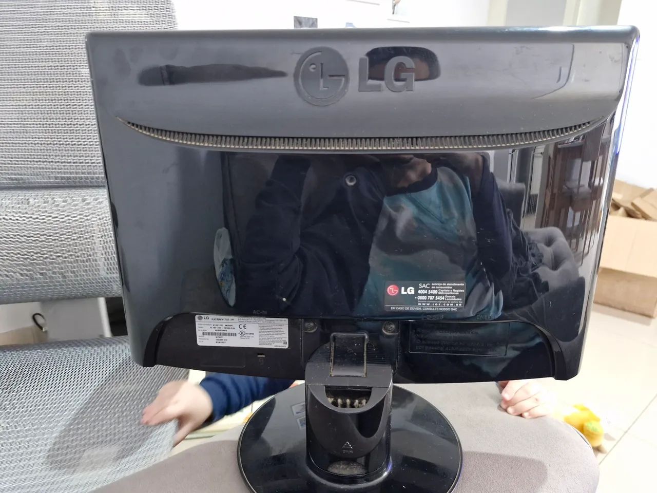 MONITOR LG FLATRON w1752t  - Foto 2