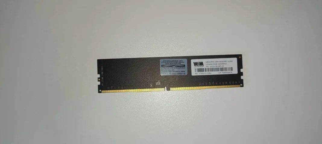 8 GB RAM