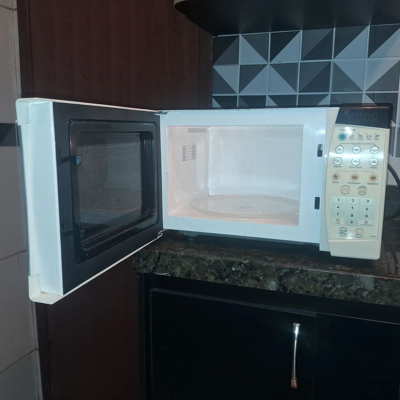 Micro-ondas 18L Eletrolux  - Foto 4