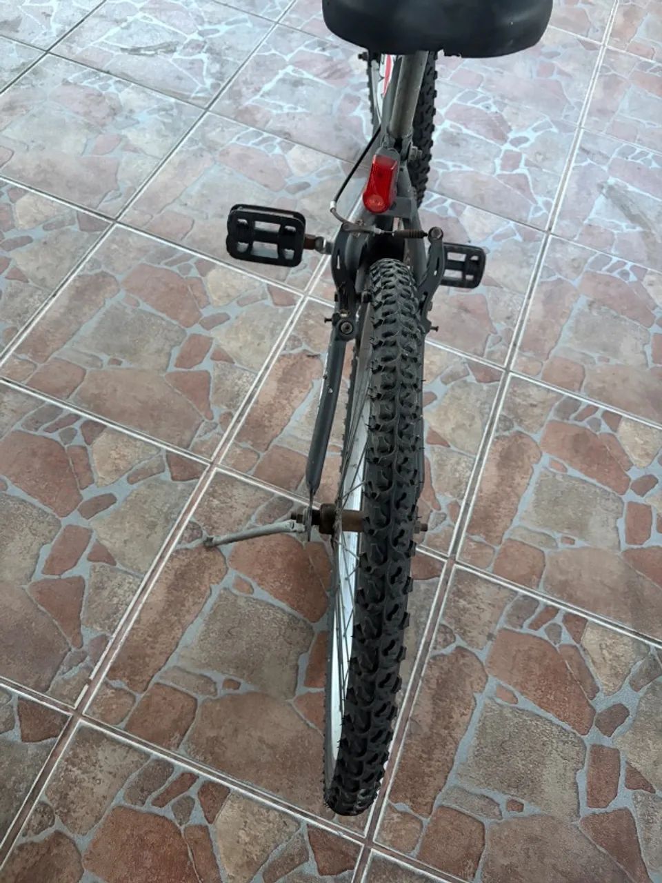 Bicicleta Wendy preta aro 24 - Foto 5