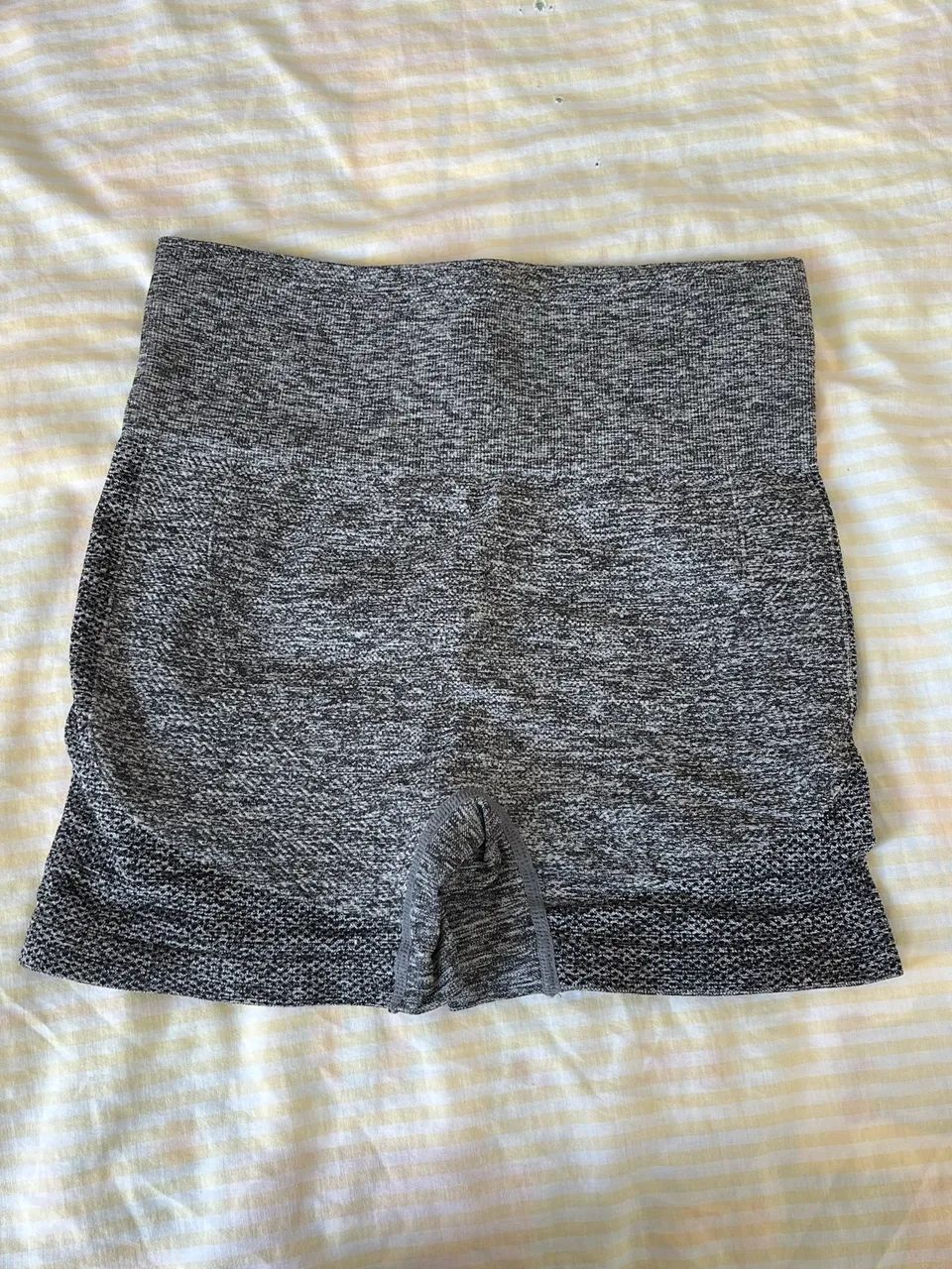 short cinza shein  - Foto 3