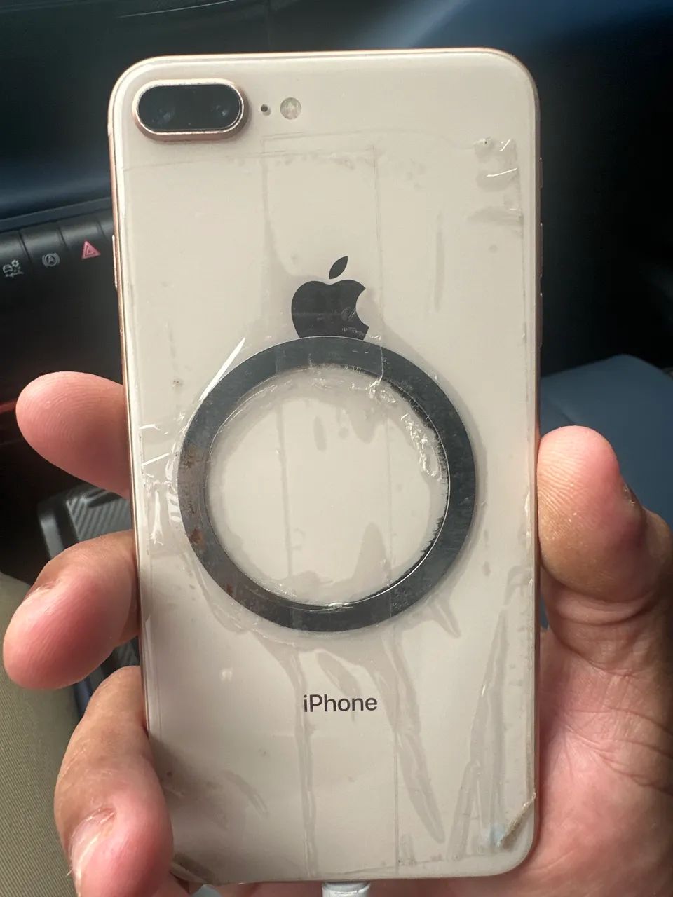 Vendo ou troco iPhone 8 Plus  - Foto 2