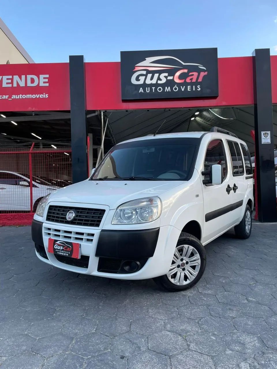Fiat Doblo Essence 1.8 Flex 16V 5P 2012