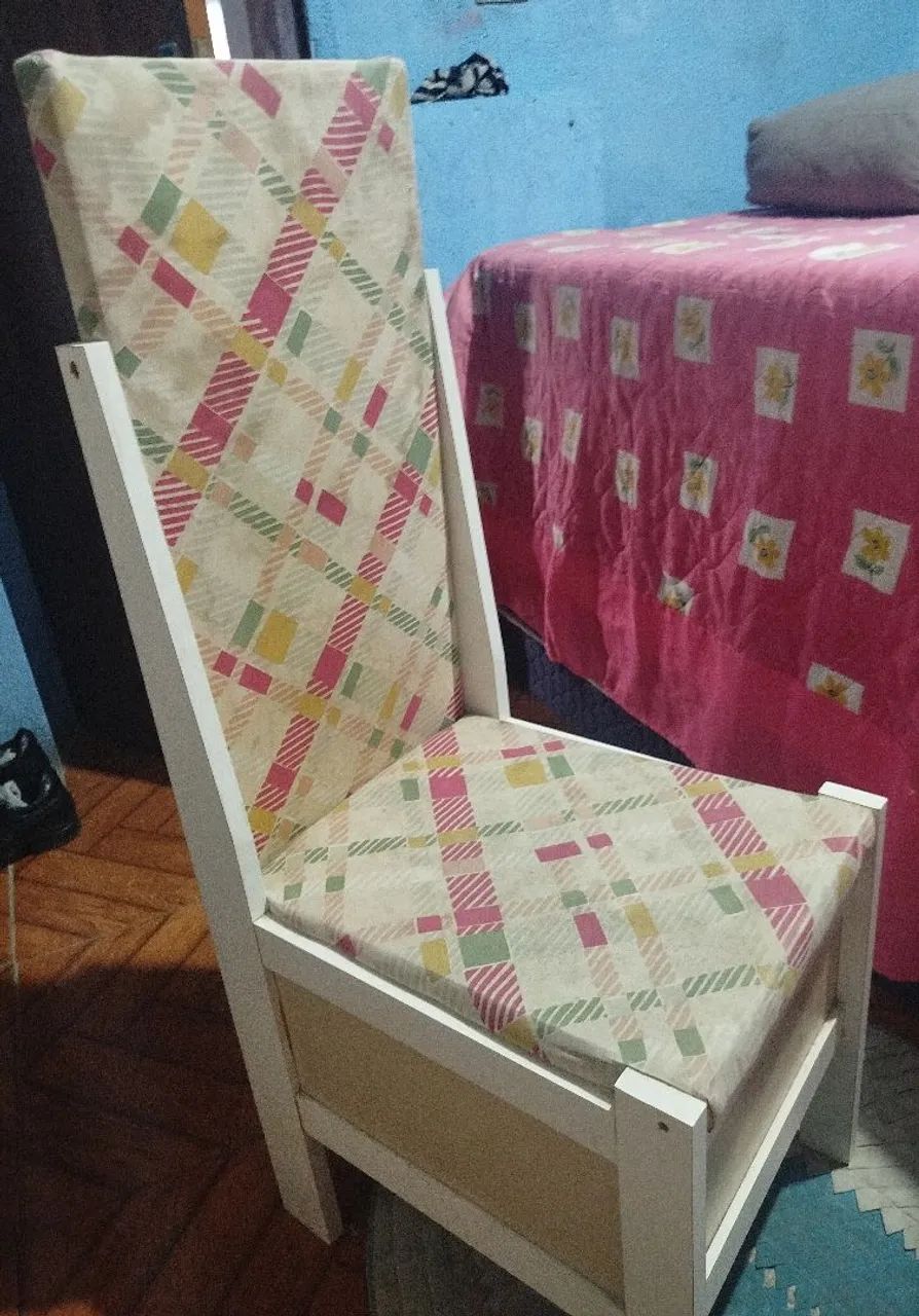 Talba de passar roupa que vira cadeira  - Foto 3