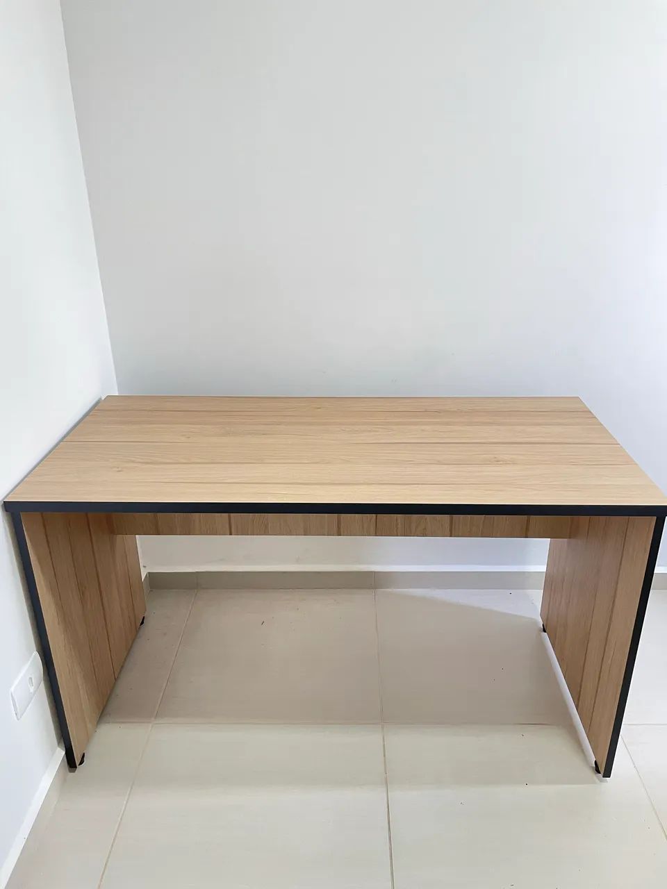 Mesa escrivaninha 