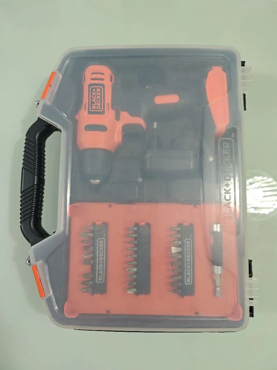 Parafusadeira Black Decker   - Foto 2