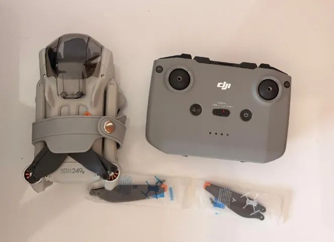 Drone DJI Mini 3 + Cartão Micro SD Samsung 256GB PRO Plus - Foto 2