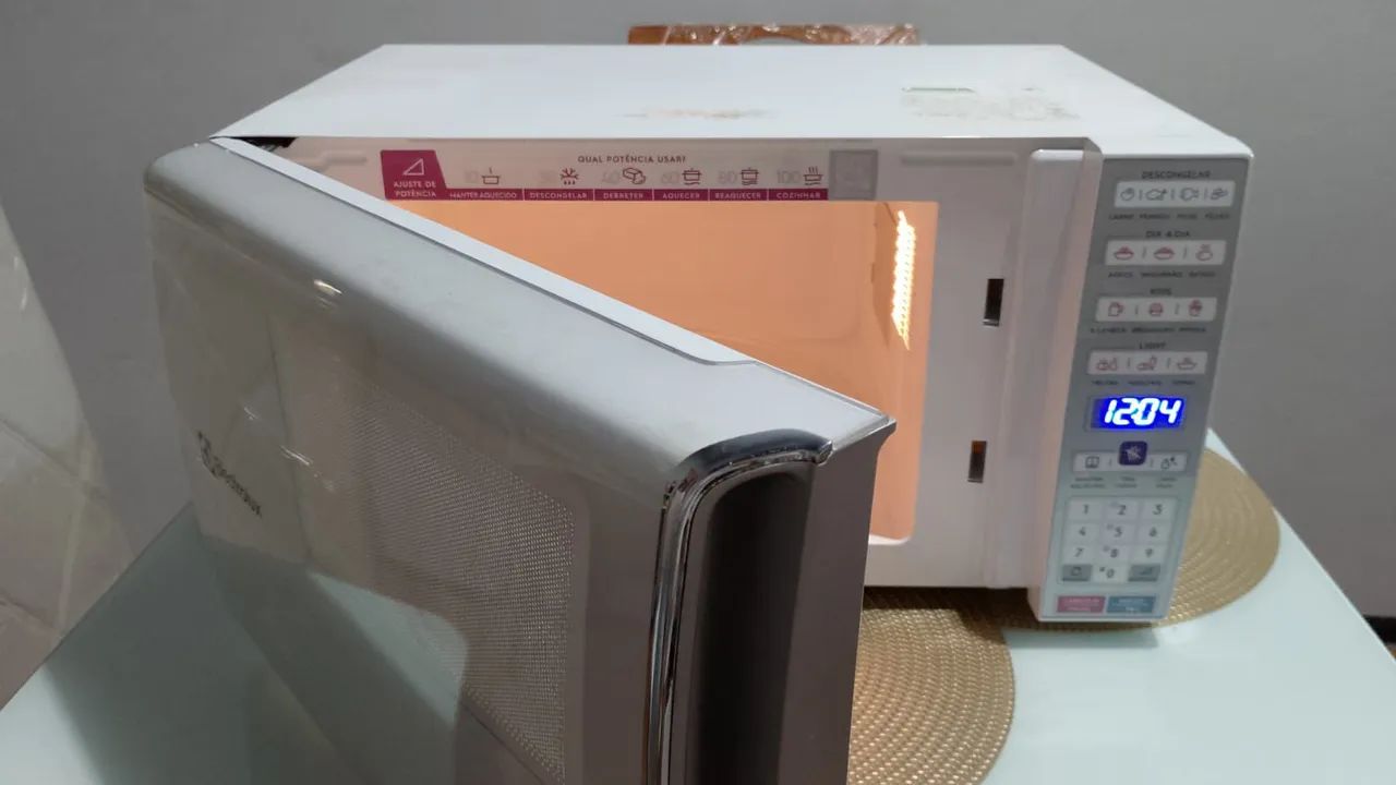 Microondas novíssimo  - Foto 4