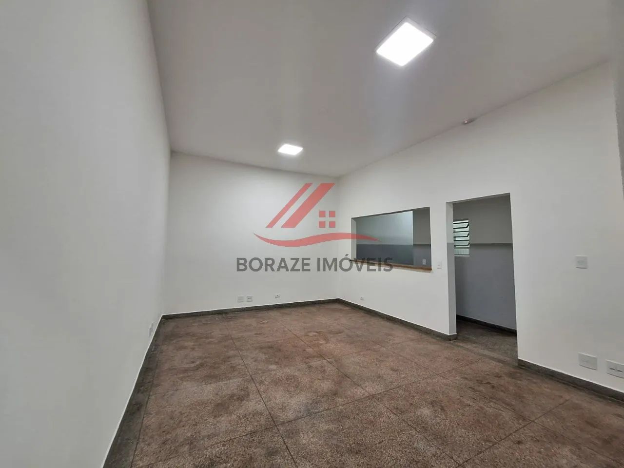 Sala comercial com 135m² para alugar no Parque São Vicente em Mauá - Foto 4