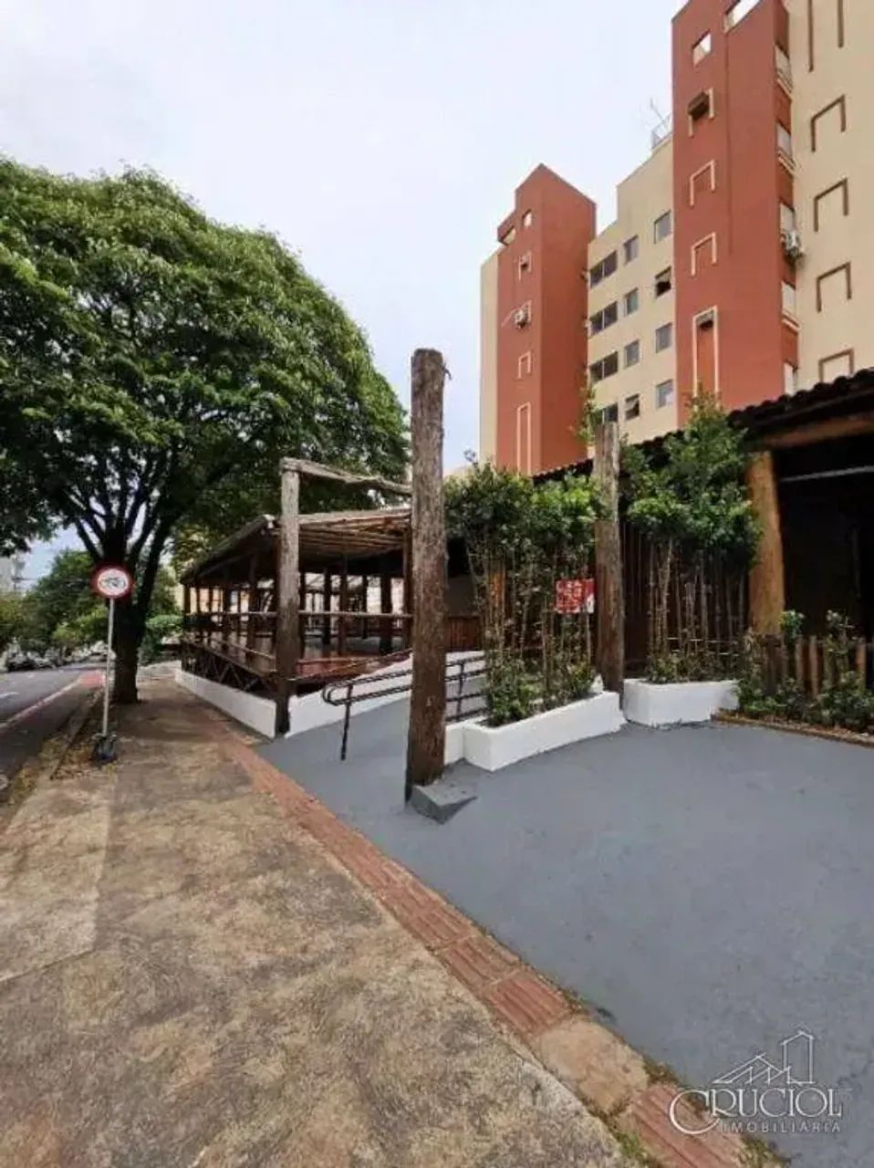 Salão para alugar na Rua Paranaguá com Espírito Santo - Foto 4