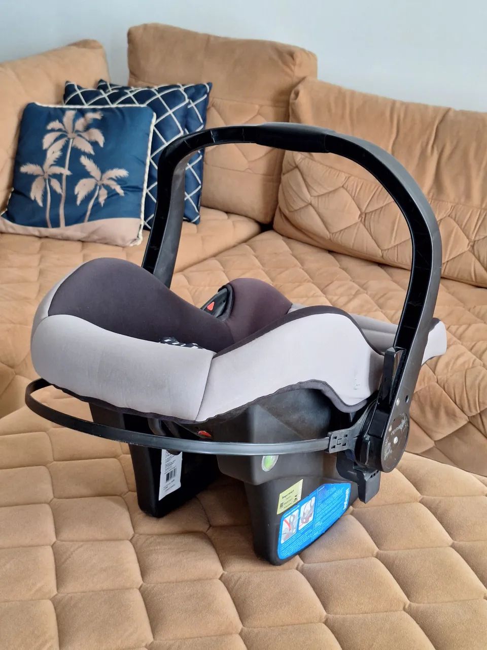 Bebê conforto da marca "infanti" usado - Foto 3