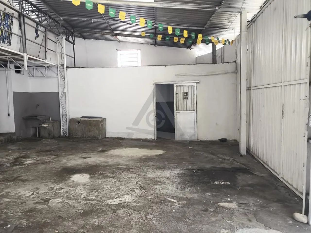 Galpão para alugar em Campinas, Taquaral, com 230 m² - Foto 3