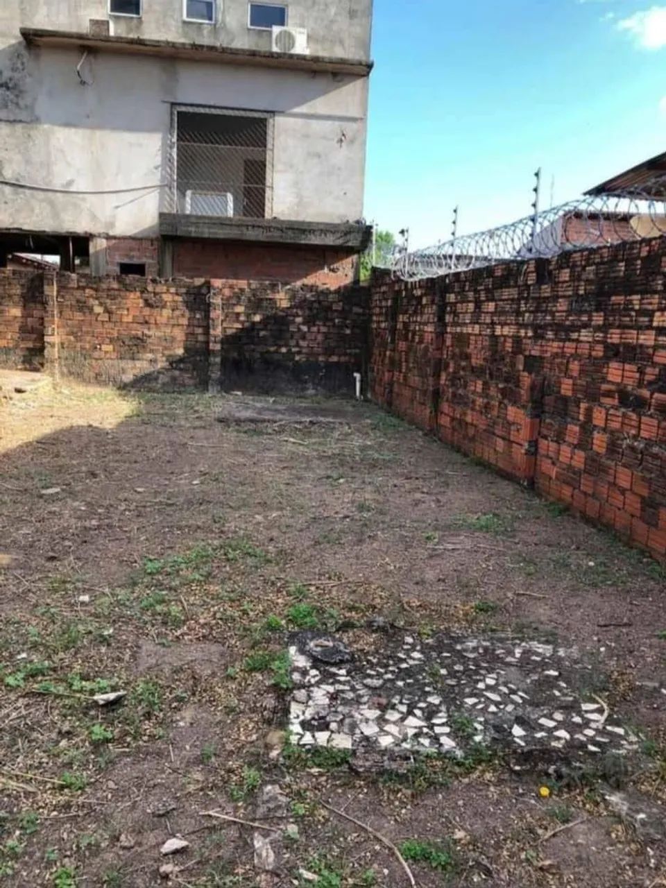 Vendo terreno no burutizal próximo a TV Amapá e loja junbinha 