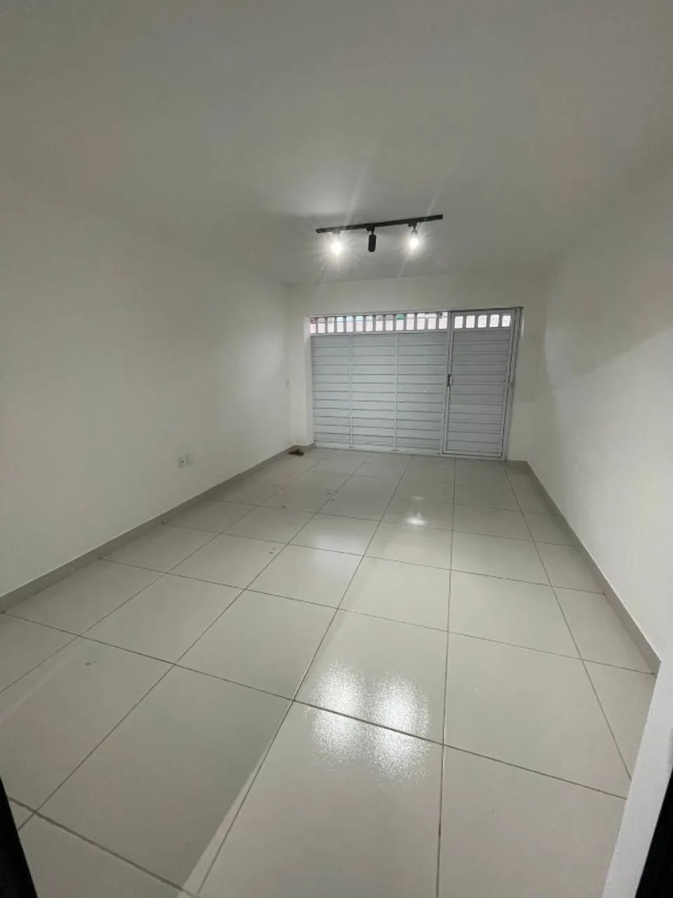 Casa no Farol, 3 quartos, Garagem coberta, Quintal - Foto 2