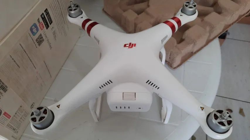 drone phantom 3 stander em exelente estado completo na caixa - Foto 3