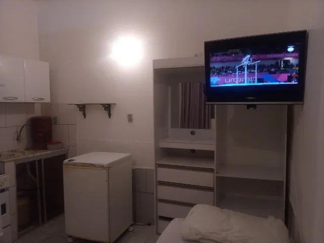 Alugo Kitnet somente para mulher