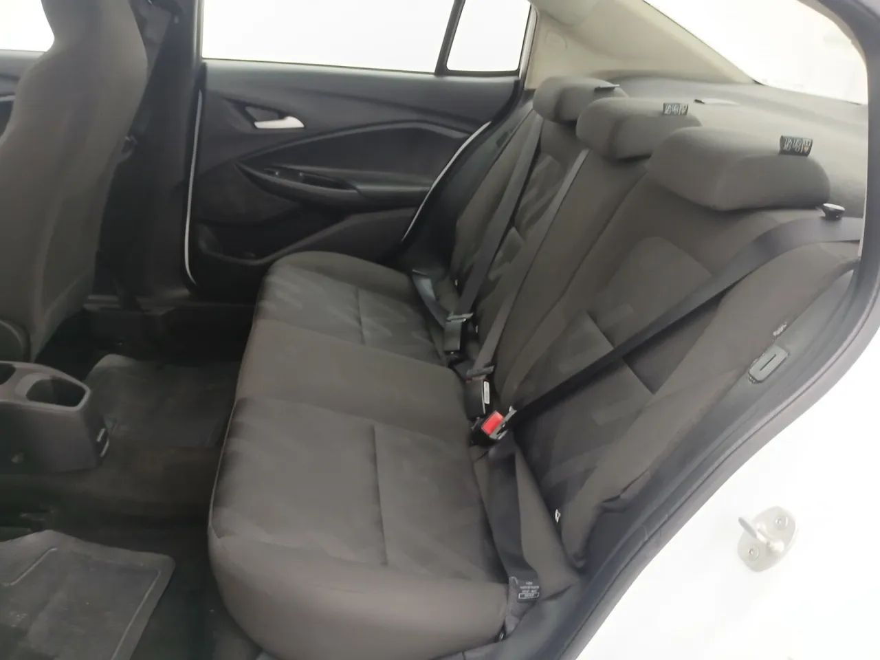 Chevrolet Onix Activ 1.4 8V Flex Aut. 4P, foto 17 de 18