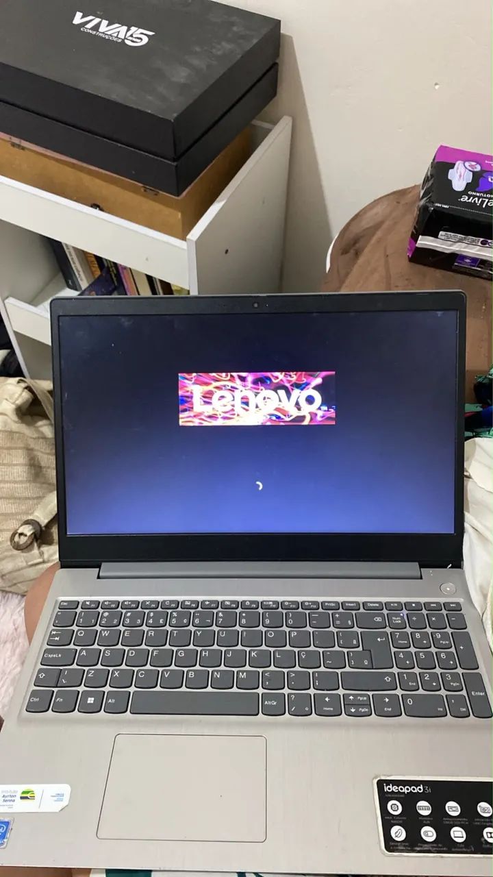 Notebook Lenovo - perfeitas condições 