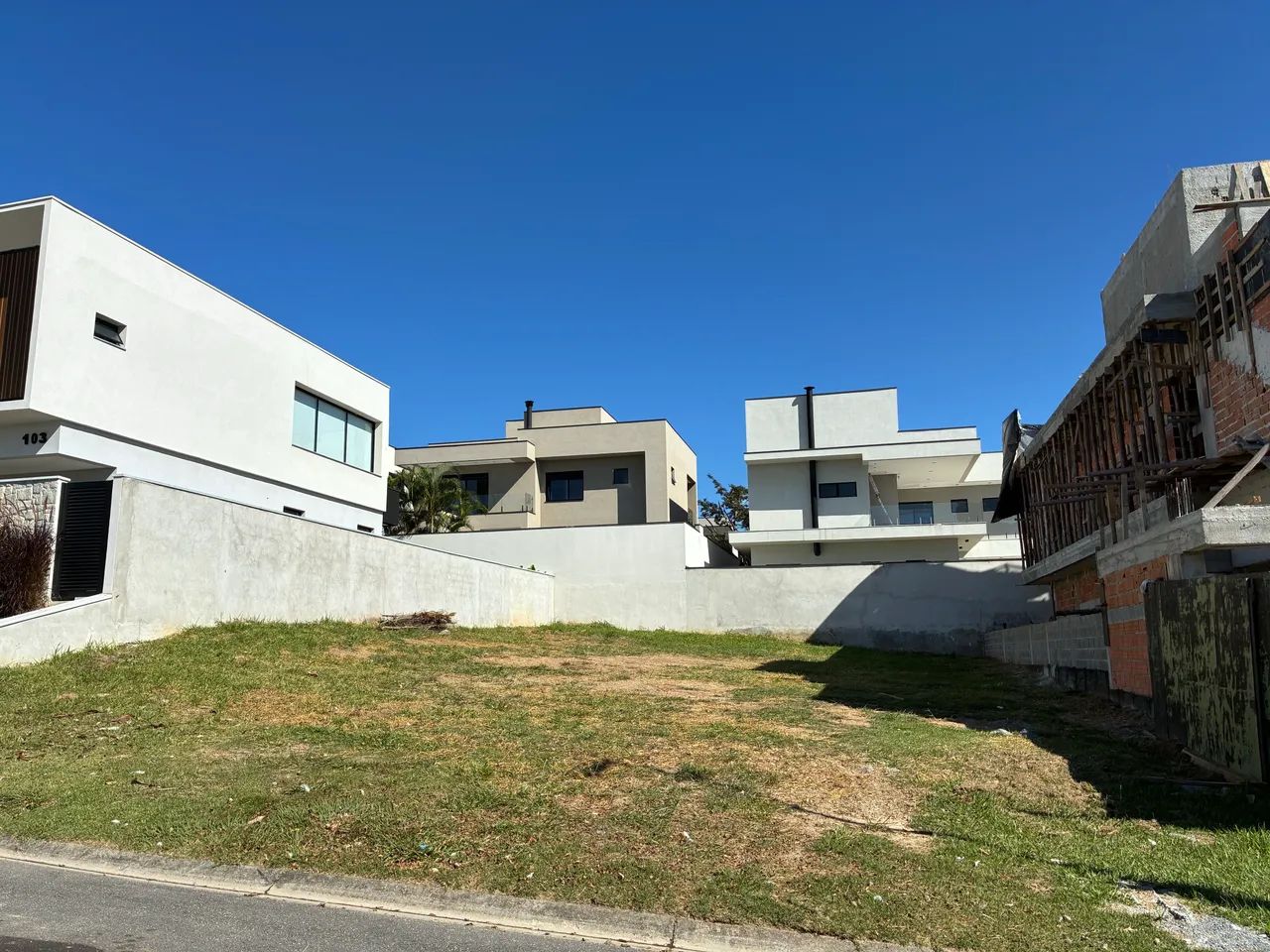Urbanova - 450m2 - Monte Carlo