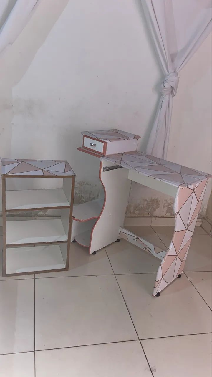Mesa para Manicure / Nail Designer - Completa e com Gaveta - Foto 4
