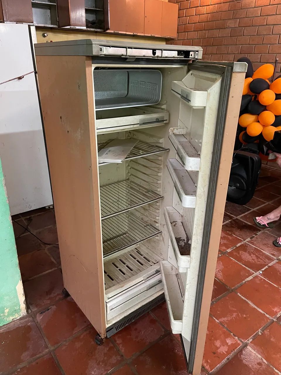 Geladeira Prosdocimo antiga marrom retrô vintage - Foto 2