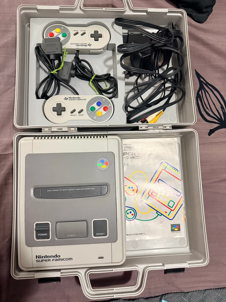 Super Nintendo Famicom - maleta - Consoles de Vídeo Game - Vila