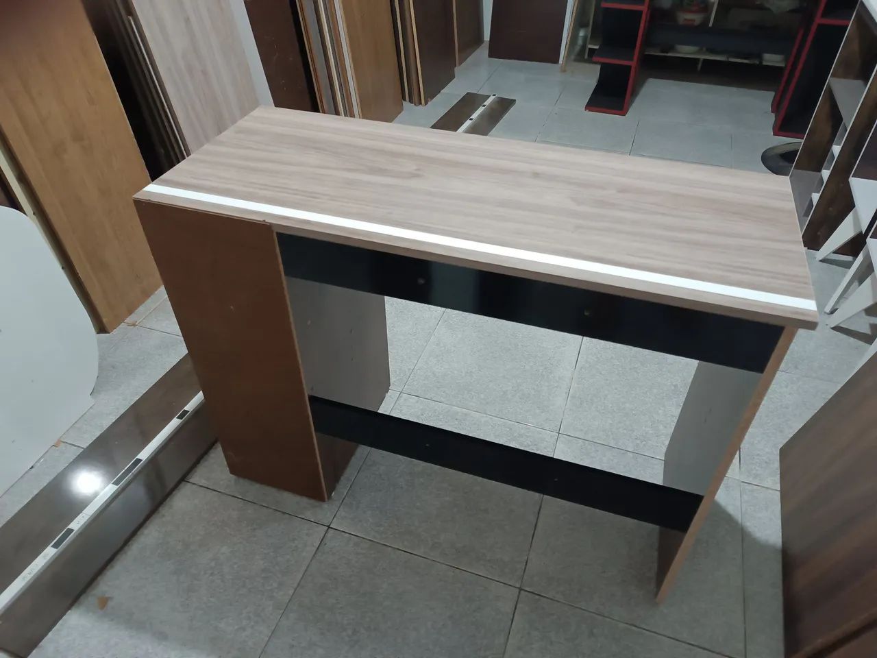 Escrivaninha  - Foto 5