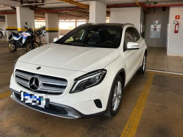 Mercedes-Benz GLA 250 Sport 2.0 TB 16V 4X2 211cv Aut. 2015