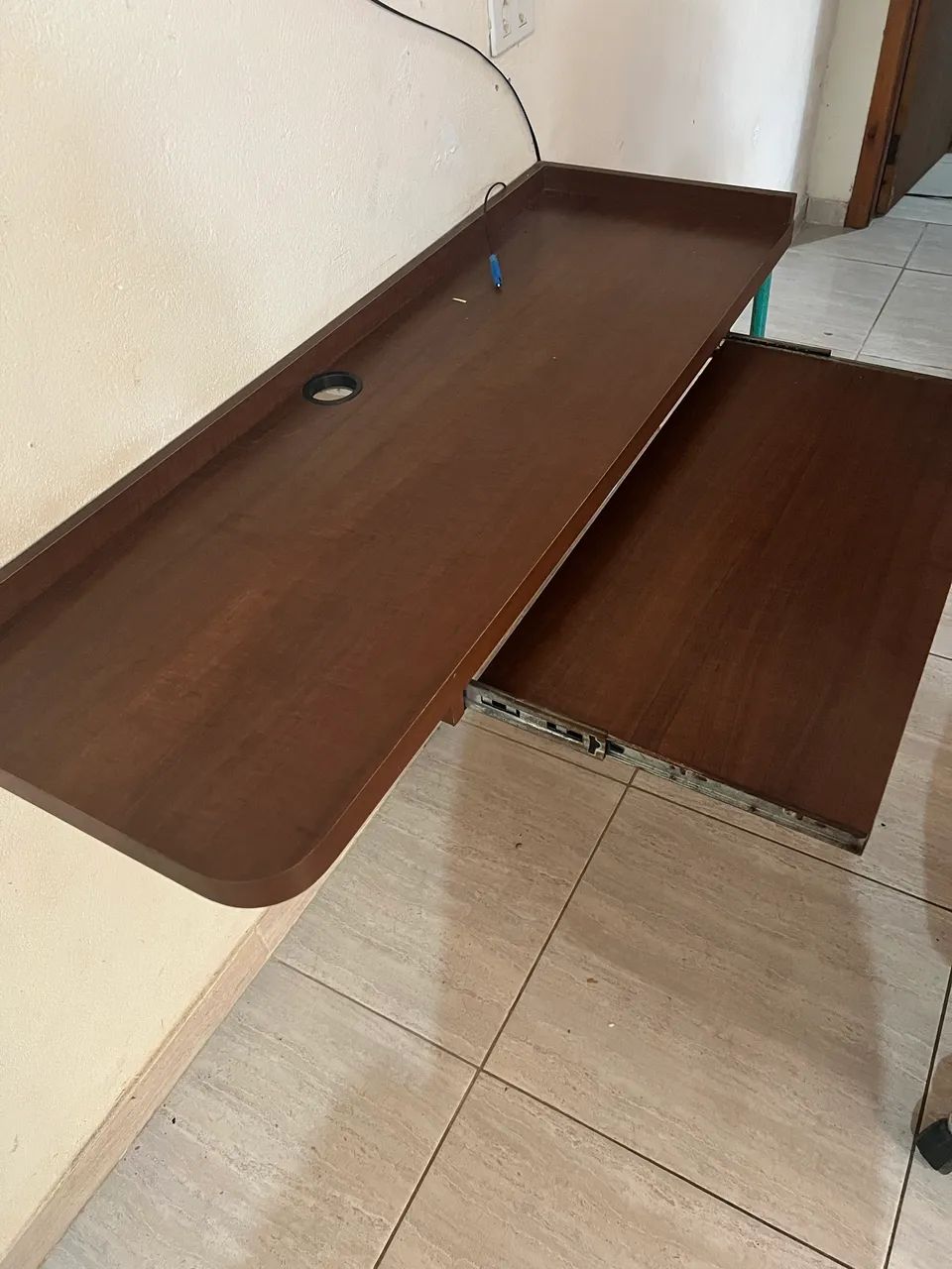 Mesa de computador em MDF  - Foto 4