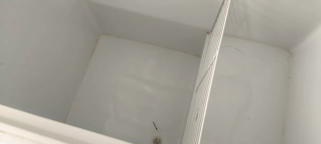 2 Freezers Metalfrio Dupla ação DA302 - Foto 4