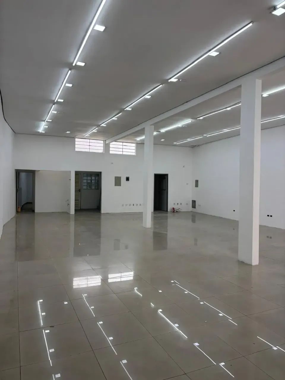 COMERCIAL, NA MELHOR LOCALIZAÇÃO DO CENTRO!
