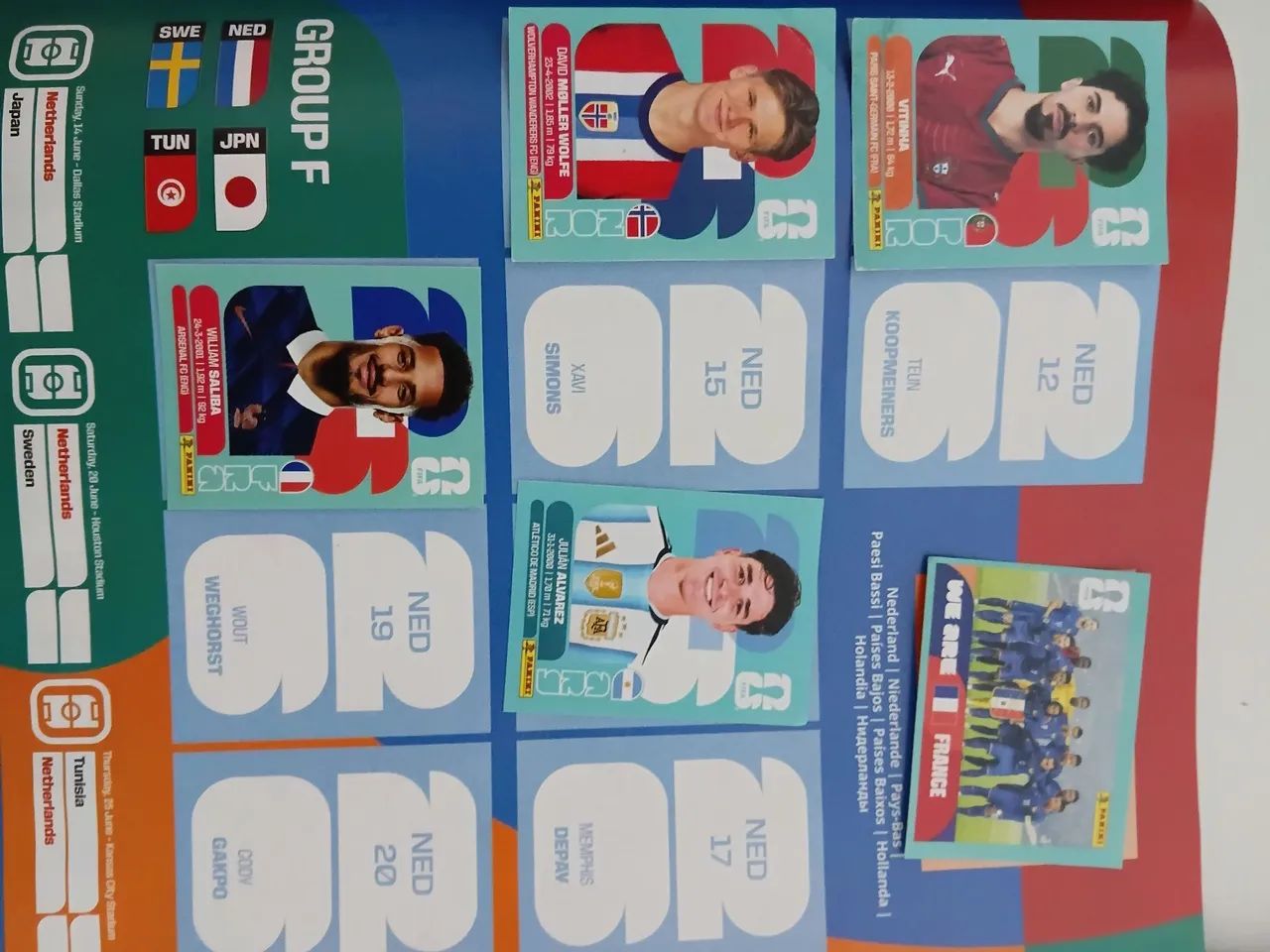 Álbum da copa mas 20 cartas mas 5 brilhantes. - Foto 2