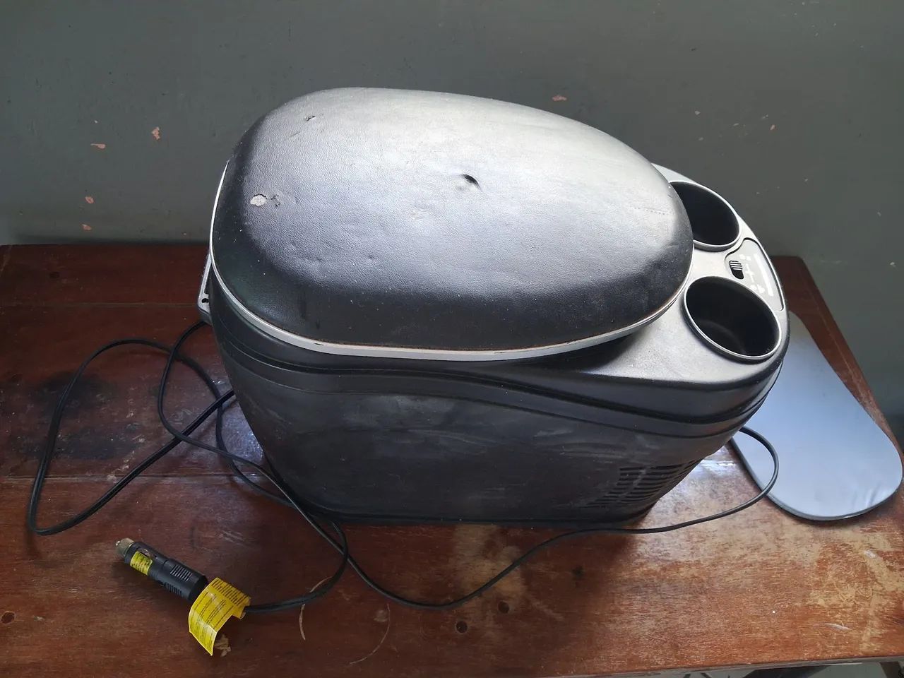 Mini geladeira Black & Decker 12v - Foto 2