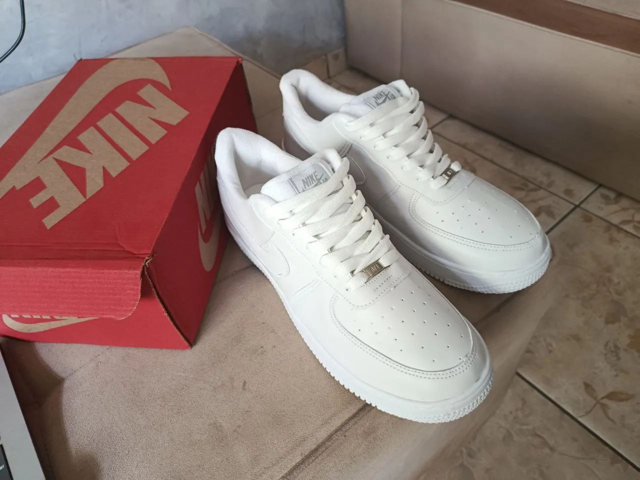 Tênis Nike AirForce branco 