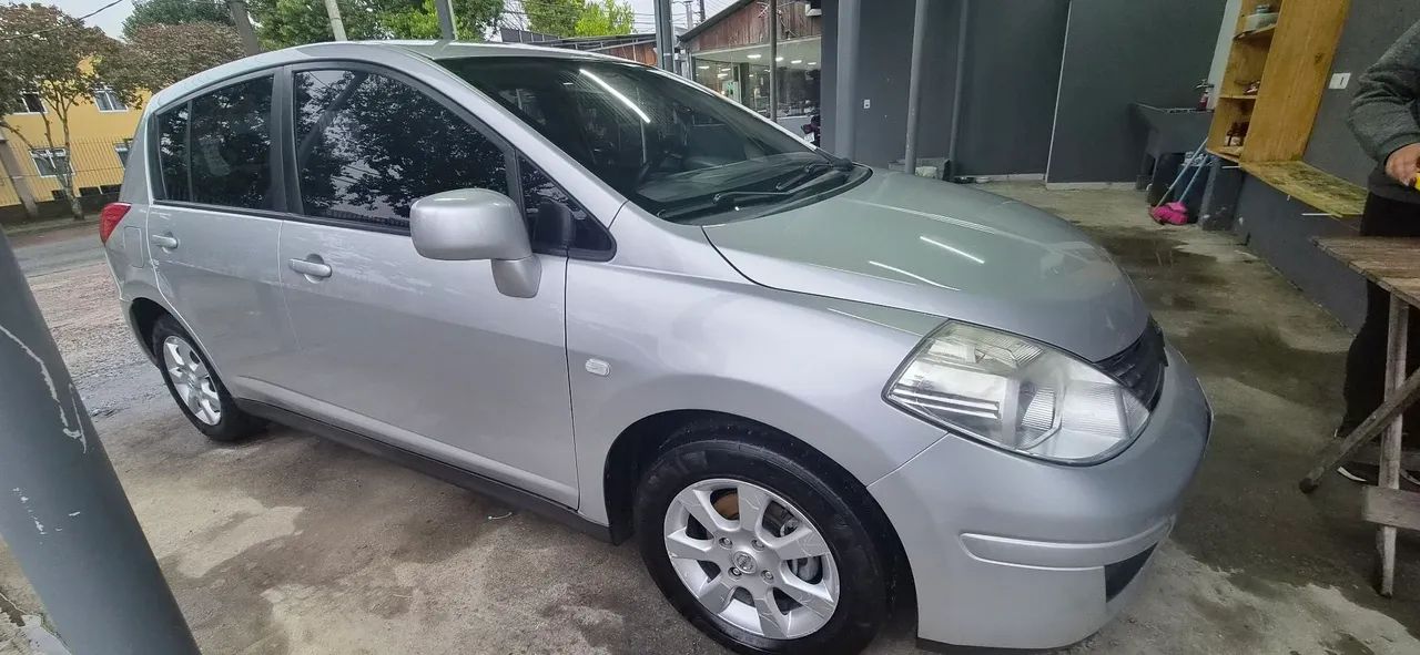 Nissan Tiida S 1.8 MT 2008
