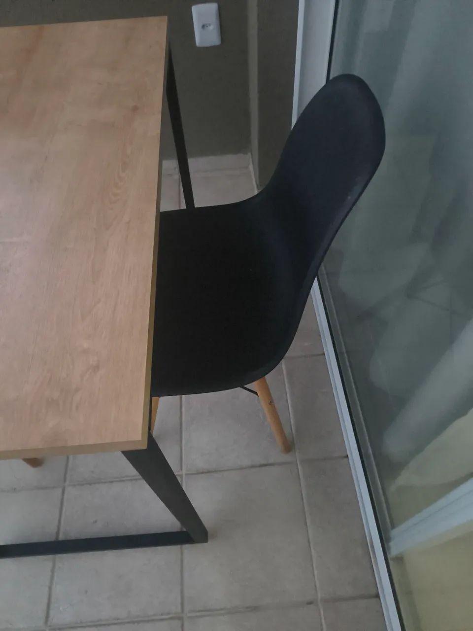 Conjunto de mesa e cadeiras - Foto 3