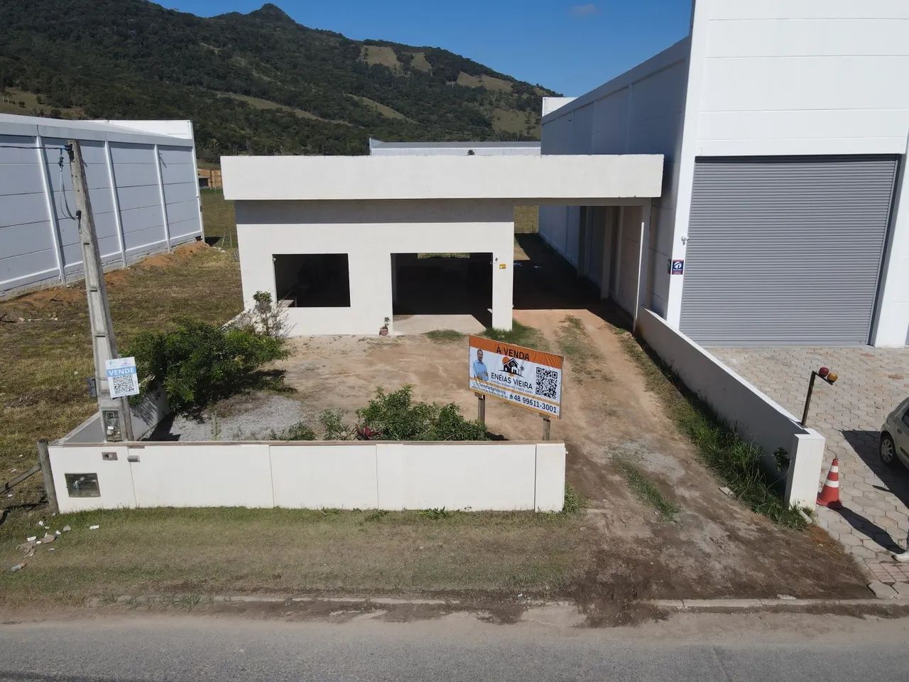 Imóvel Comercial para Venda em Paulo Lopes, Areias