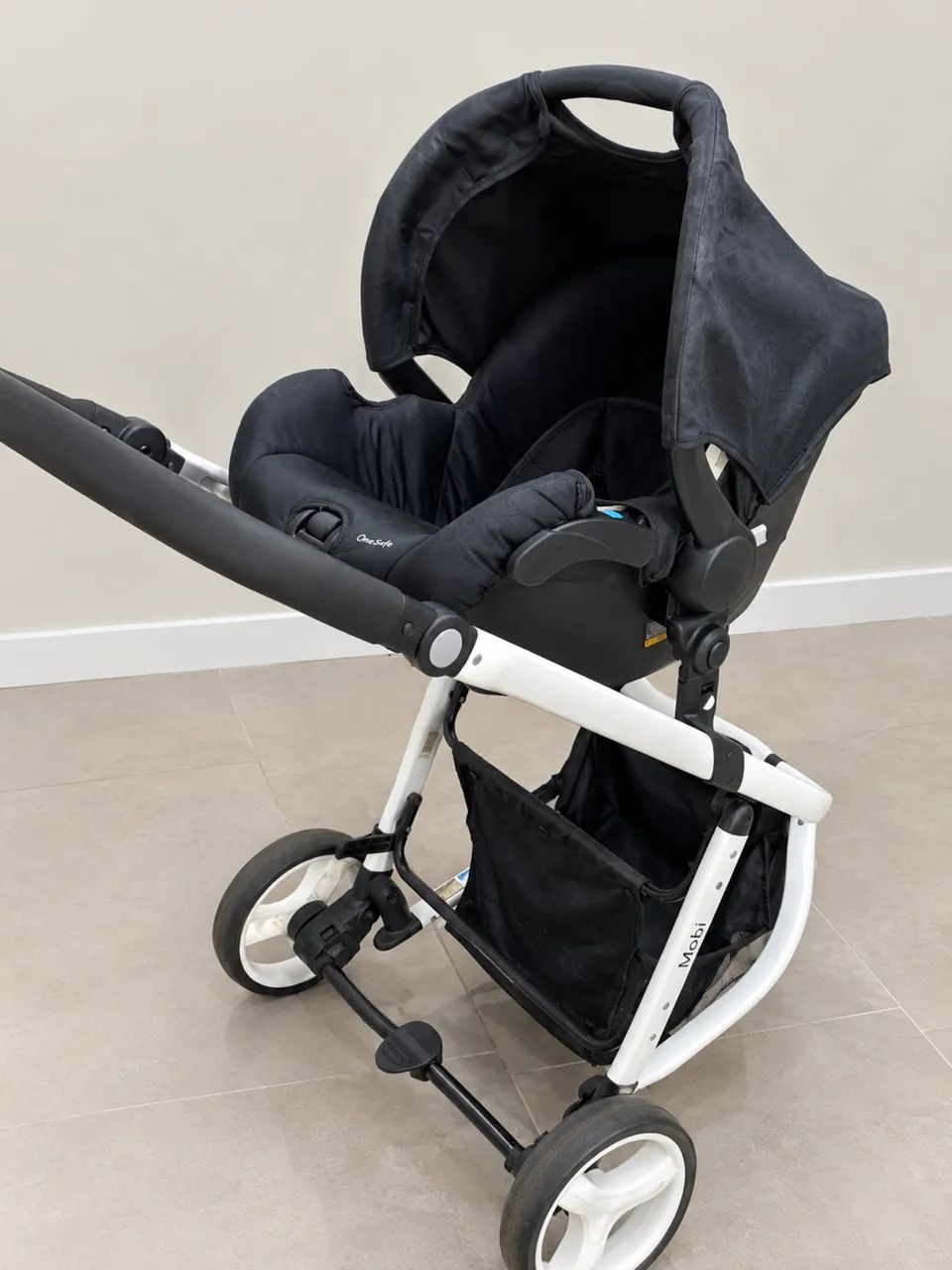 Carrinho de bebê Safety 1st Mobi Moisés - COMPLETÍSSIMO   - Foto 3