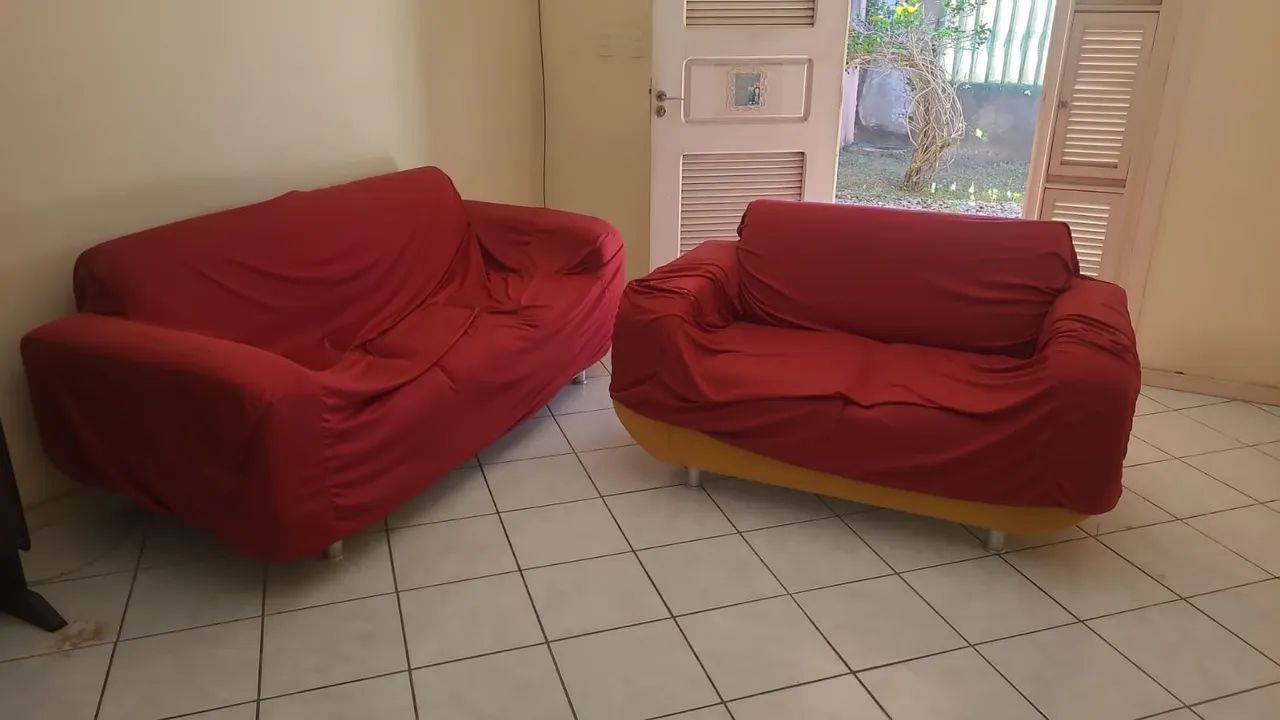 Conjunto sofá 2/3 lugares 