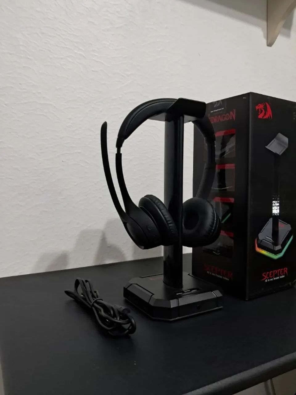 Suporte para Headset e Hub USB Redragon Scepter Preto - Foto 5