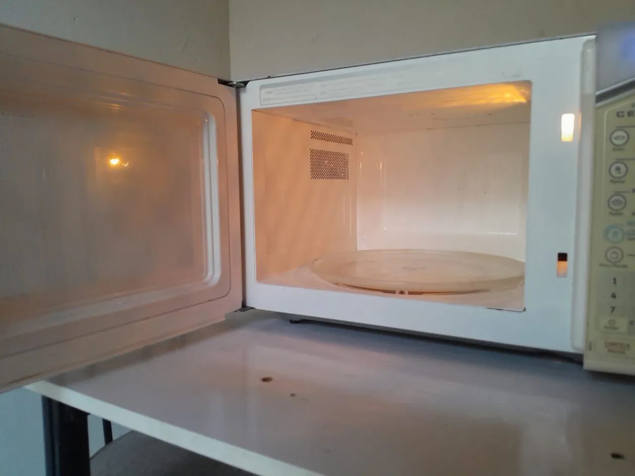 Micro-ondas Electrolux  - Foto 2